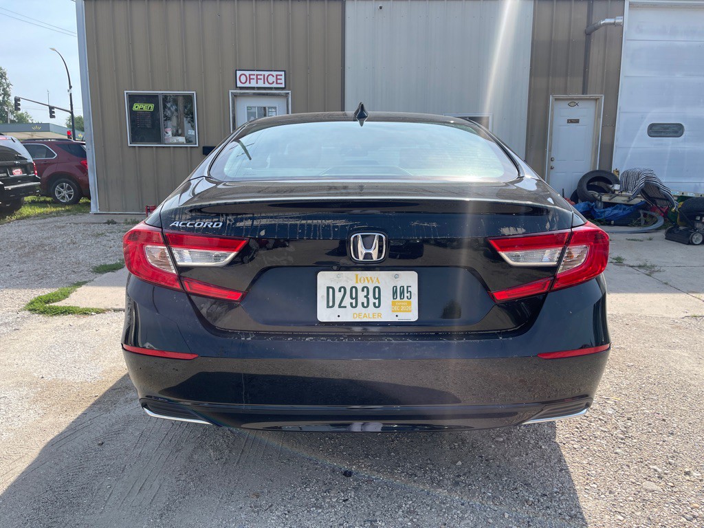 2018 Honda Accord Image 8