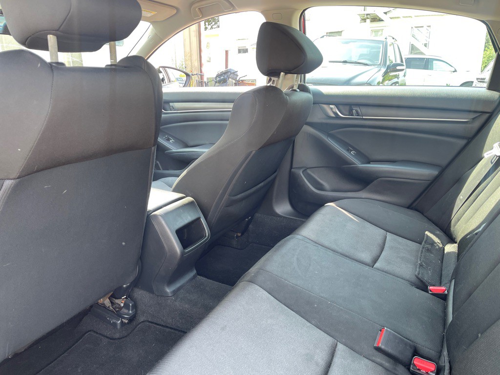 2018 Honda Accord Image 10