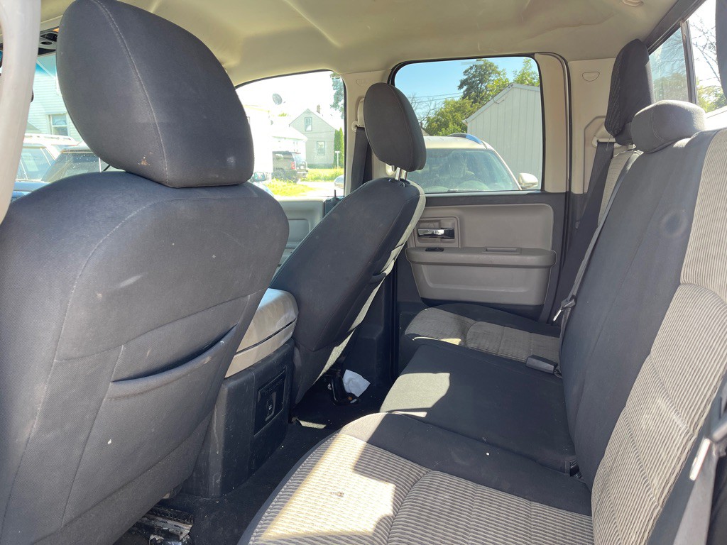 2011 RAM 1500 Image 10