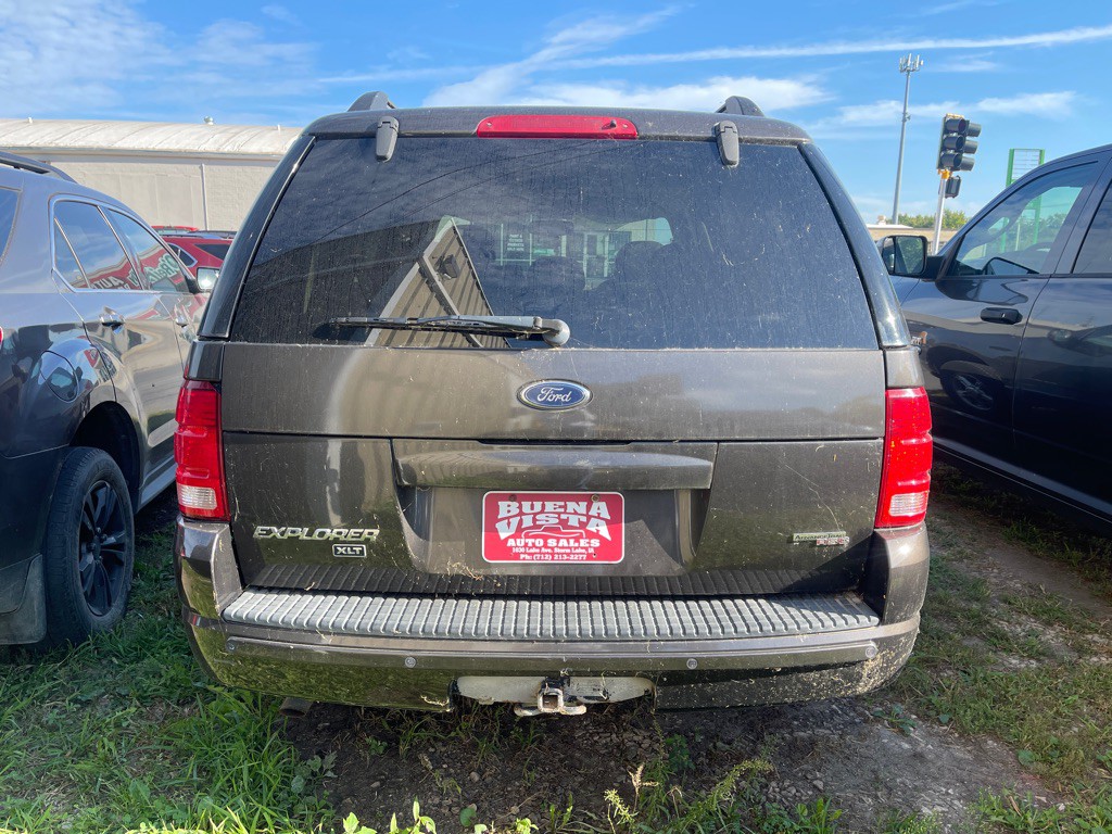 2005 Ford Explorer Image 7