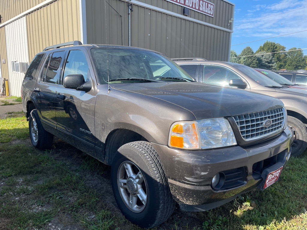 2005 Ford Explorer Image 8