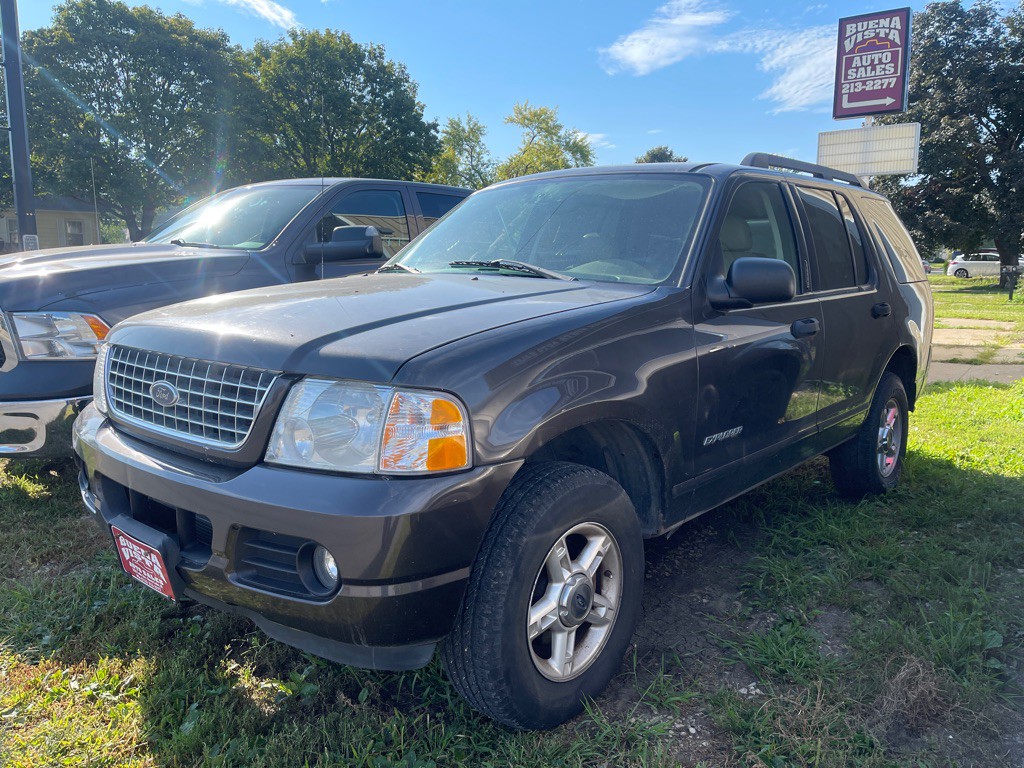 2005 Ford Explorer Image 10