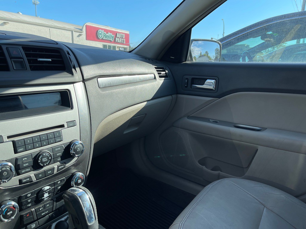 2012 Ford Fusion Image 5