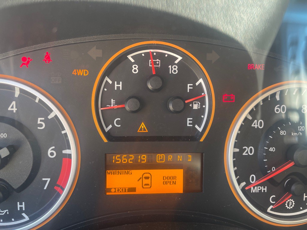 2008 Nissan Titan Image 8