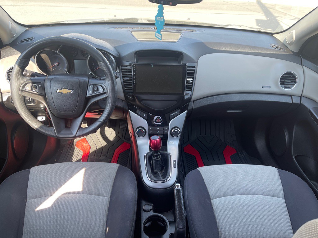 2013 Chevrolet Cruze Image 6