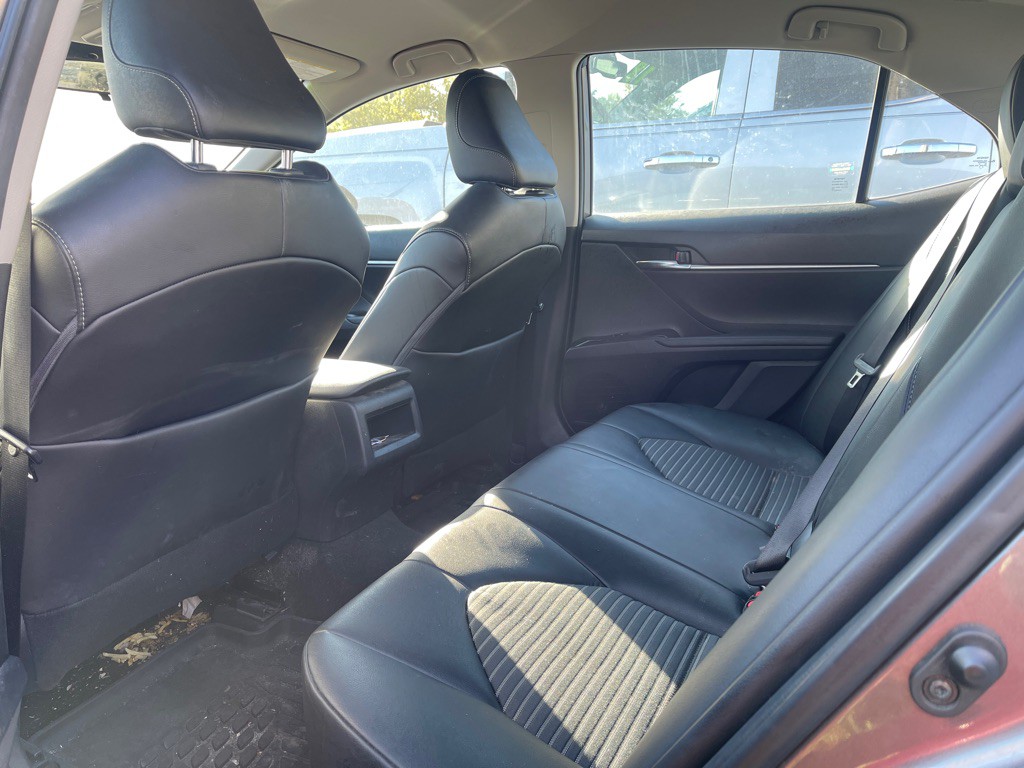 2020 Toyota Camry Image 9
