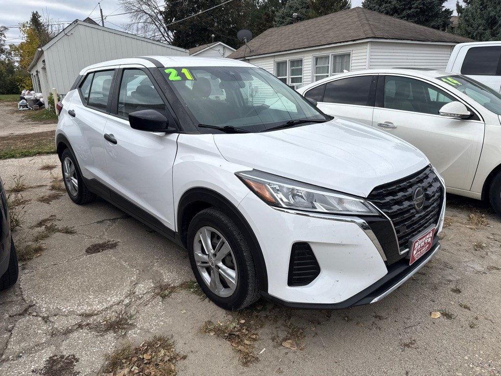 2021 Nissan Kicks Image 3