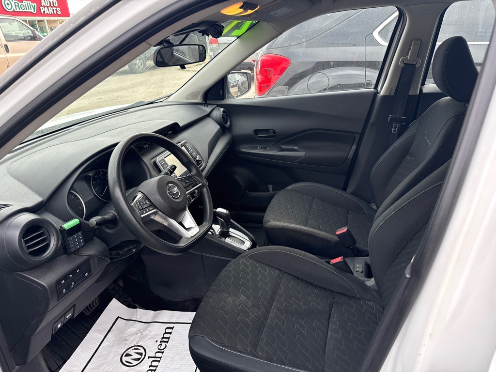 2021 Nissan Kicks Image 9