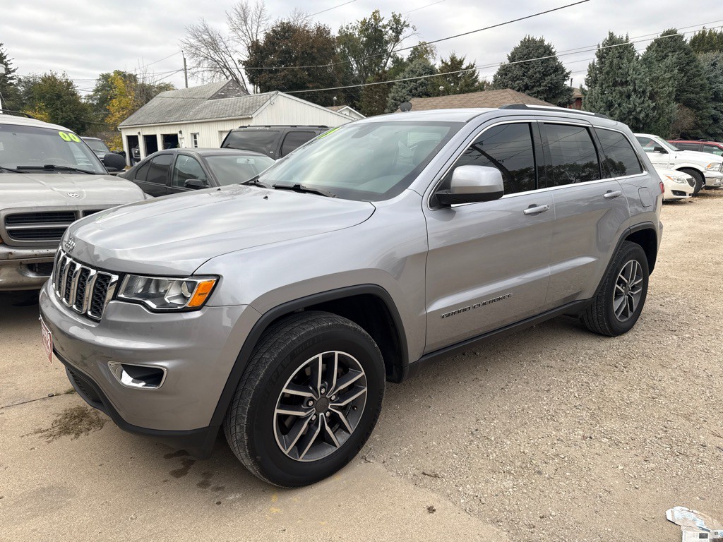 2019 Jeep Grand Cherokee Image 3