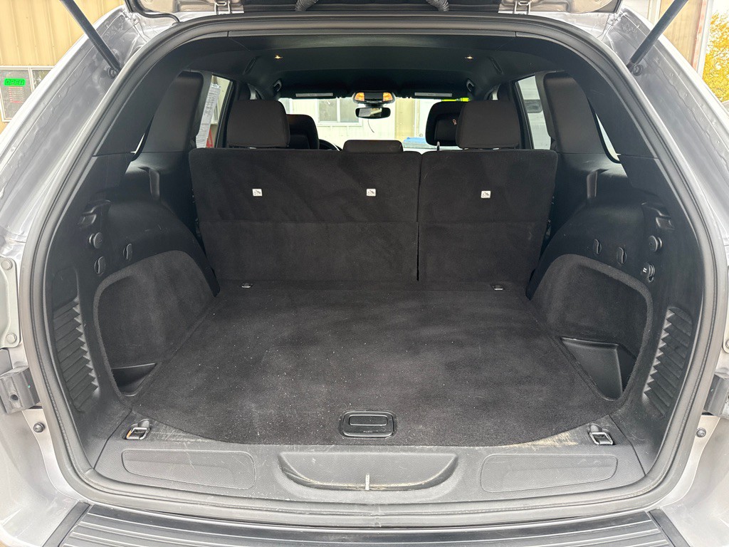 2019 Jeep Grand Cherokee Image 6