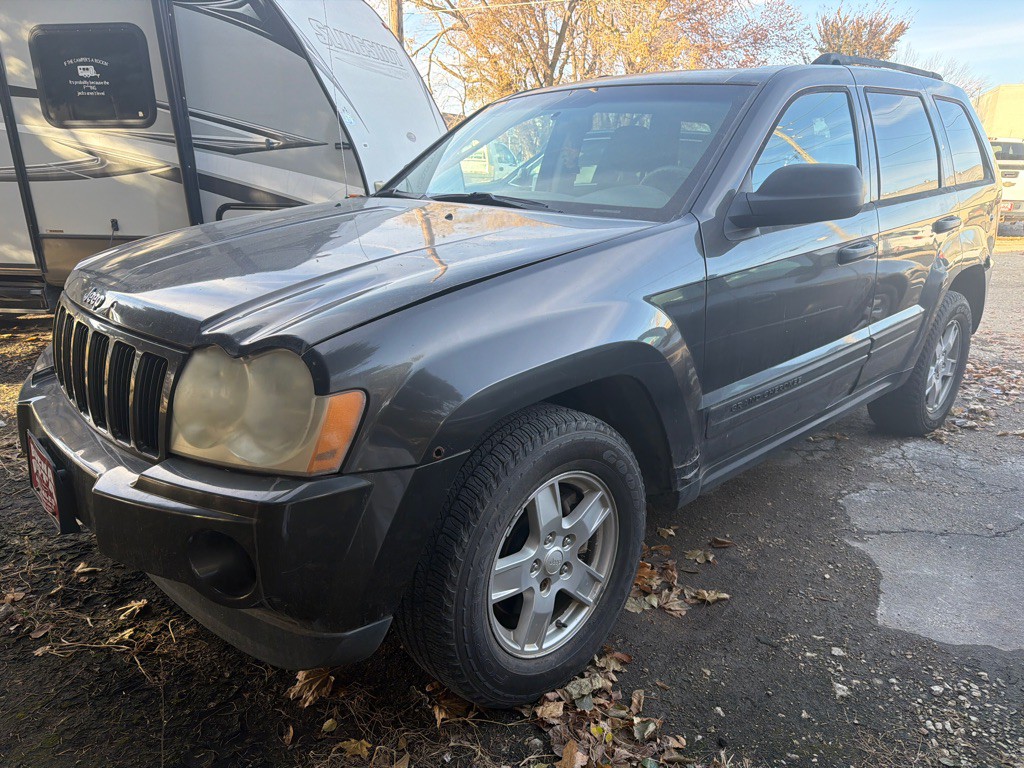 2006 Jeep Grand Cherokee Image 1