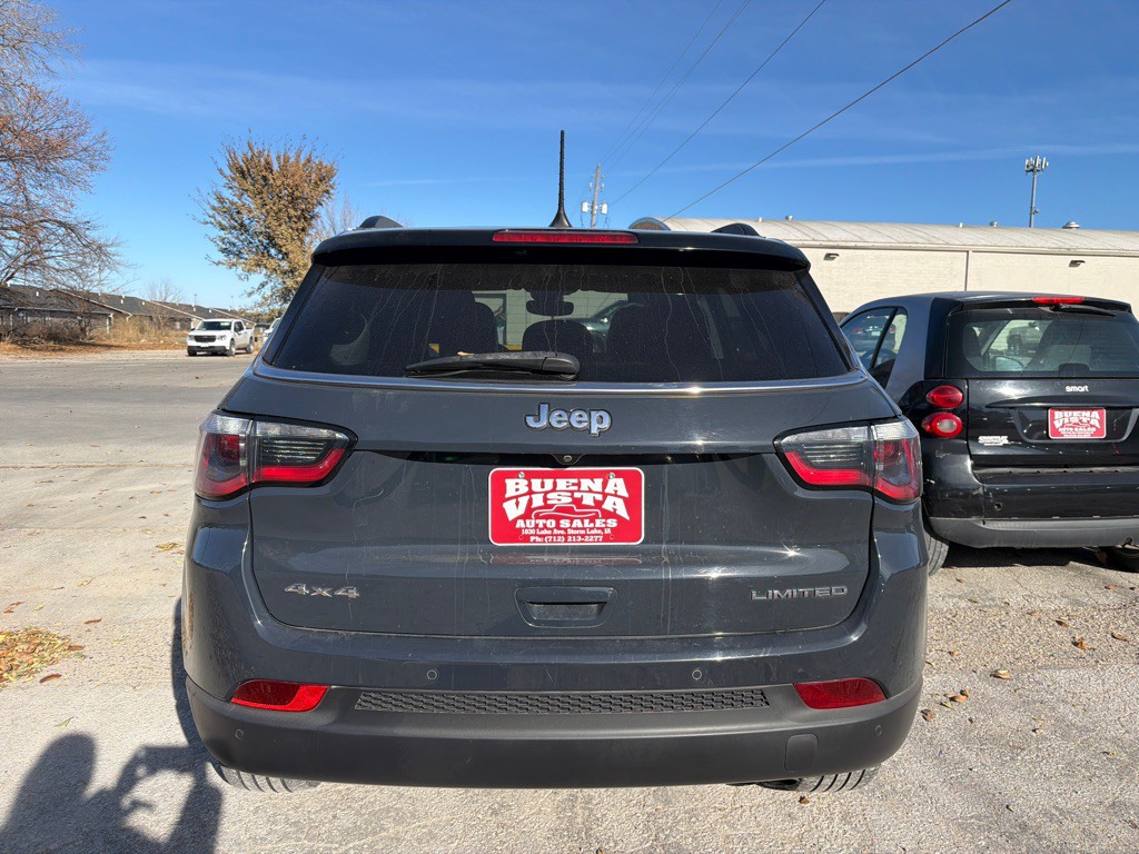 2017 Jeep Compass Image 4