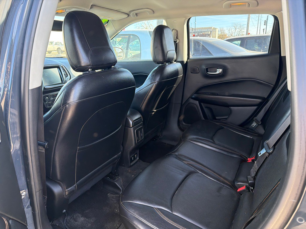 2017 Jeep Compass Image 10