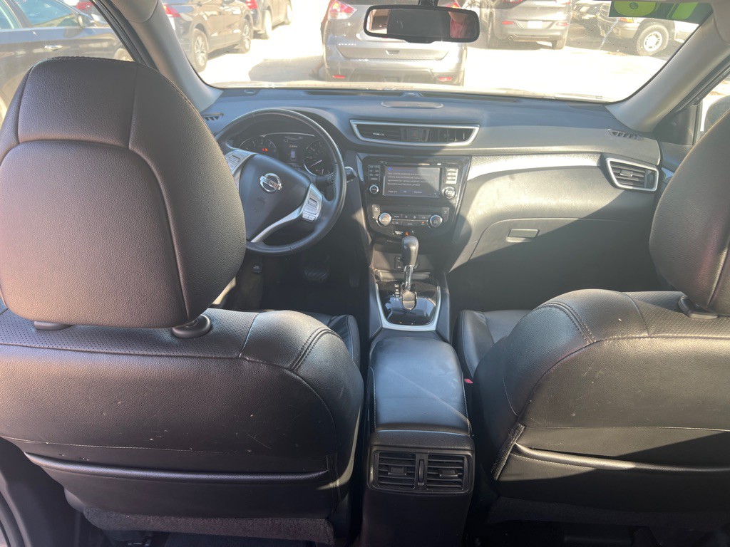2016 Nissan Rogue Image 10