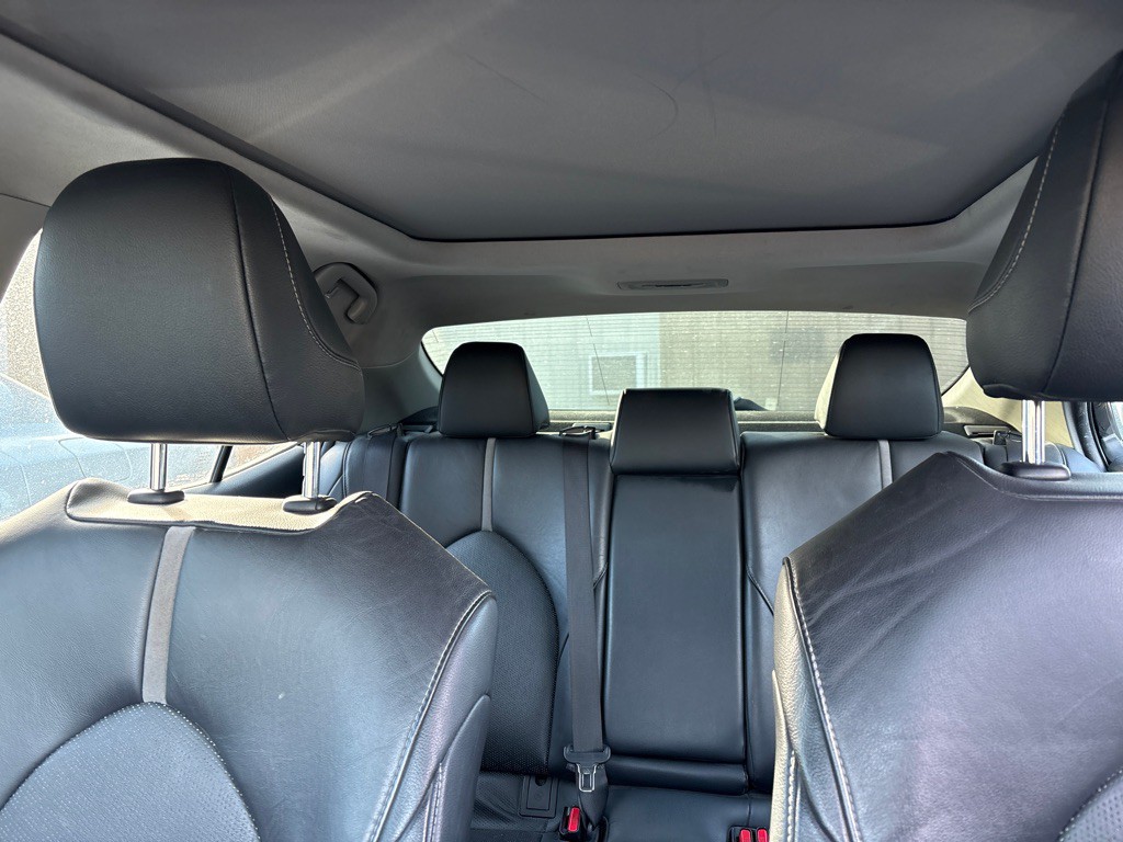 2019 Toyota Camry Image 7