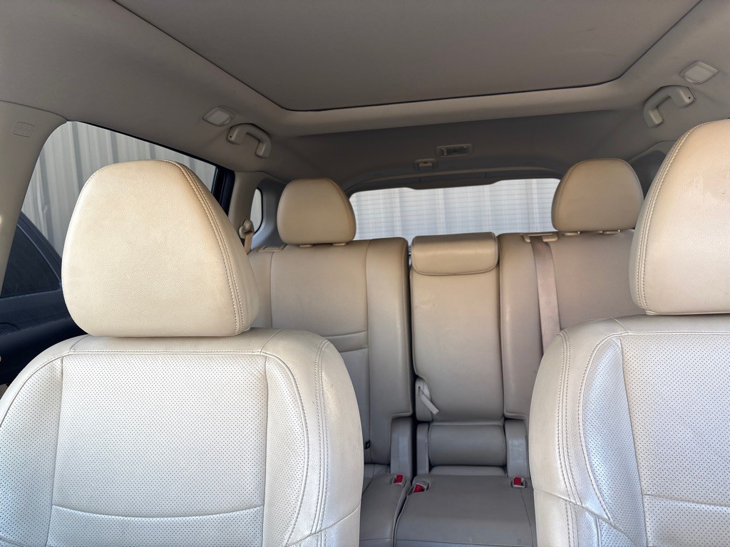 2017 Nissan Rogue Image 9