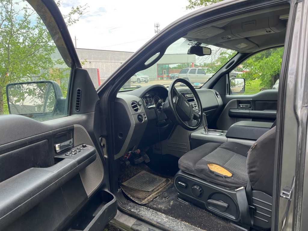2004 Ford F-150 Image 7