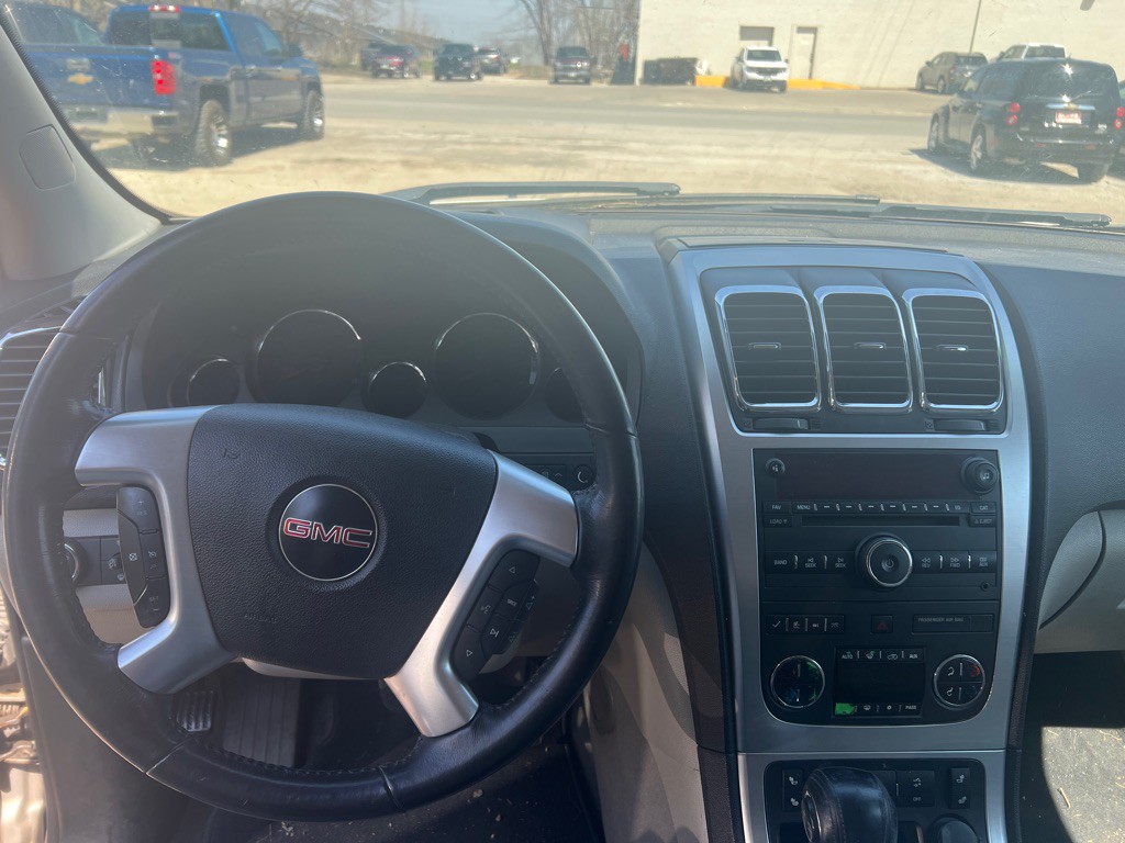 2008 GMC Acadia Image 5