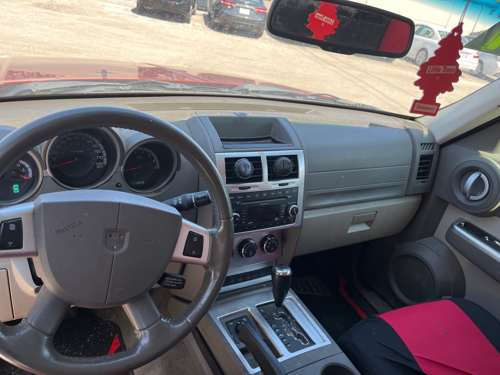2007 Dodge Nitro Image 3