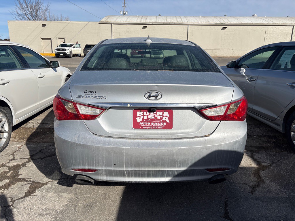 2011 Hyundai Sonata Image 6