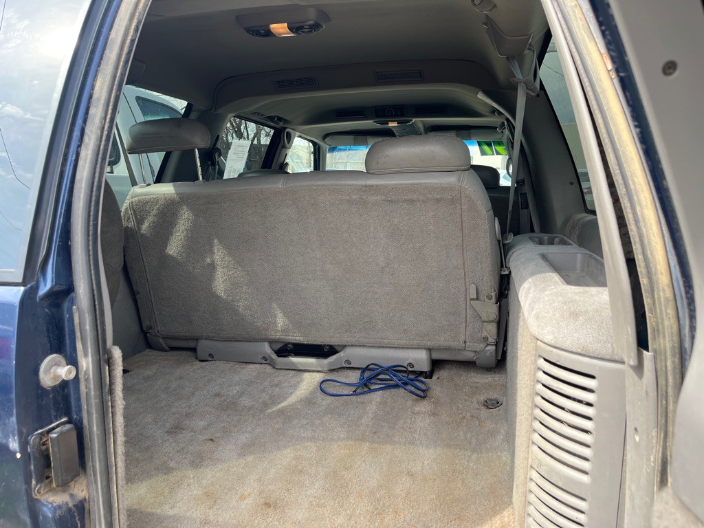 1997 Chevrolet Suburban Image 5