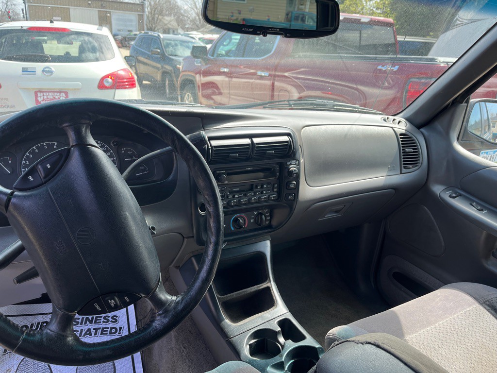 1999 Mercury Mountaineer Image 3