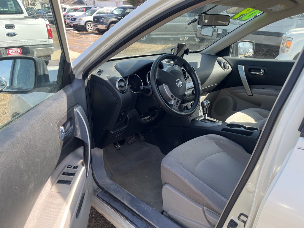 2009 Nissan Rogue Image 11