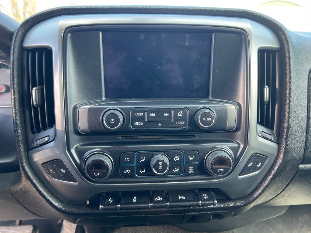 2015 Chevrolet Silverado 1500 Image 6