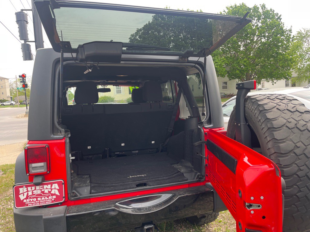 2017 Jeep Wrangler Unlimited Image 8