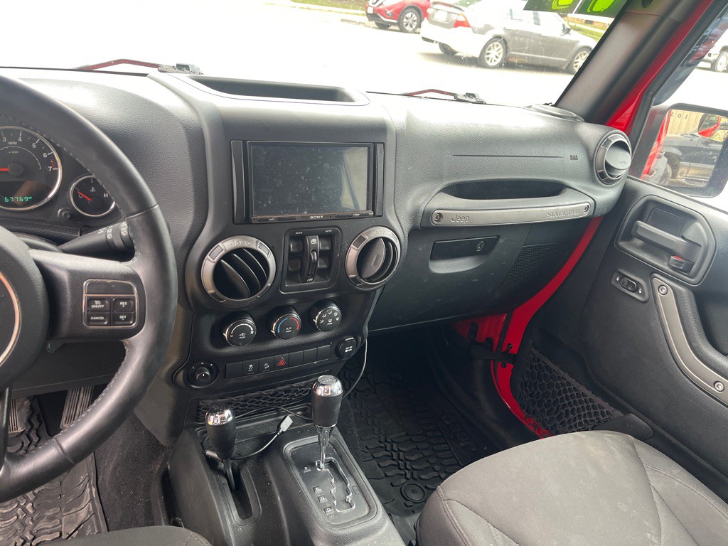 2017 Jeep Wrangler Unlimited Image 10