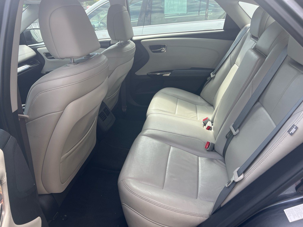 2013 Toyota Avalon Image 5