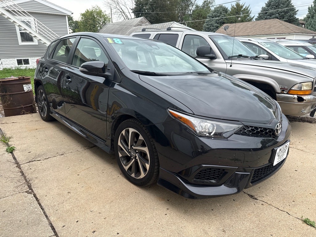 2018 Toyota Corolla Image 1