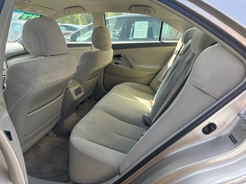 2009 Toyota Camry Image 7