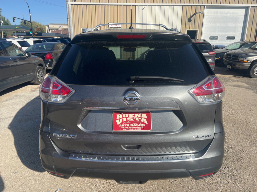 2016 Nissan Rogue Image 3
