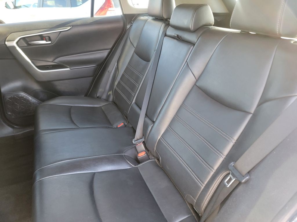 2019 Toyota Rav4 Image 10