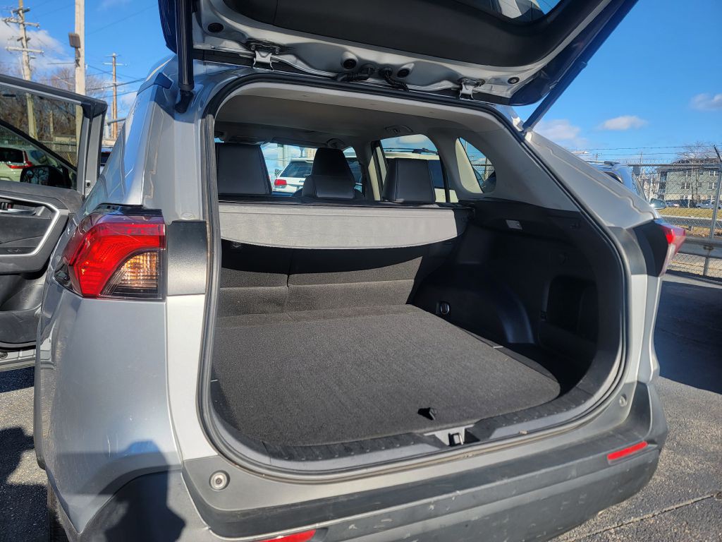 2019 Toyota Rav4 Image 11