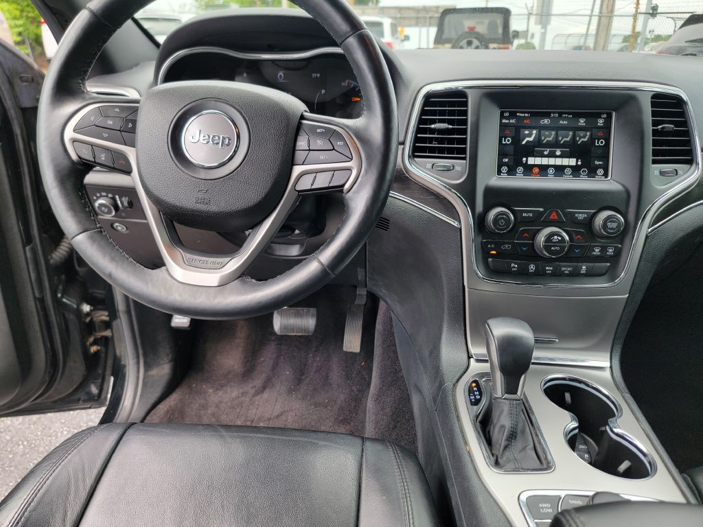 2018 Jeep Grand Cherokee Image 15