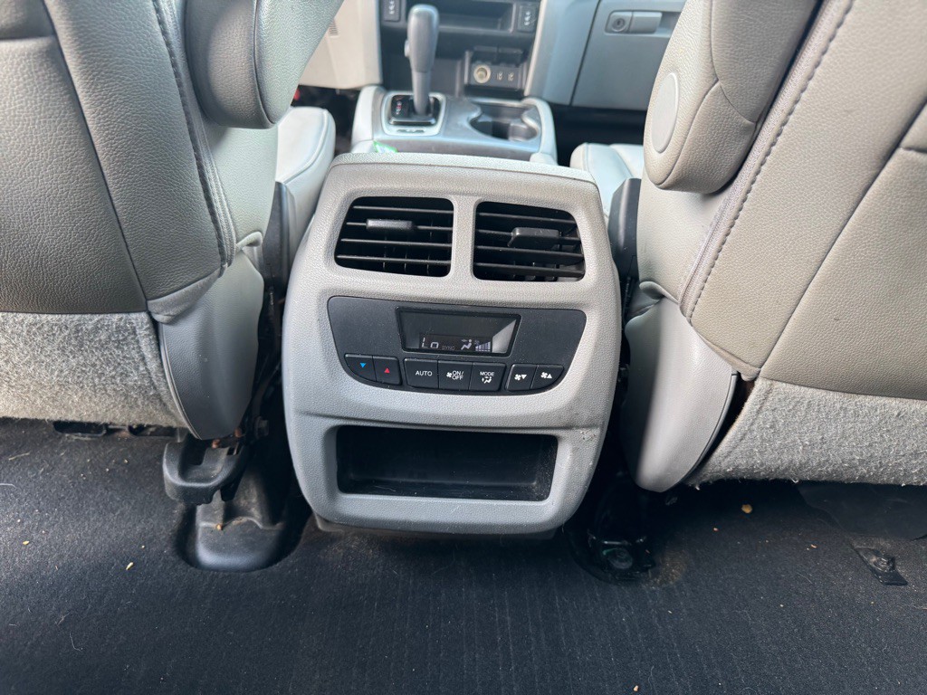 2016 Honda Pilot Image 14