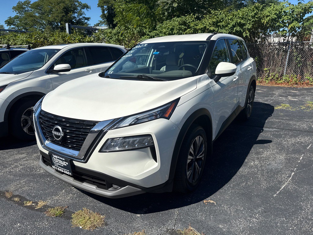 2023 Nissan Rogue Image 2
