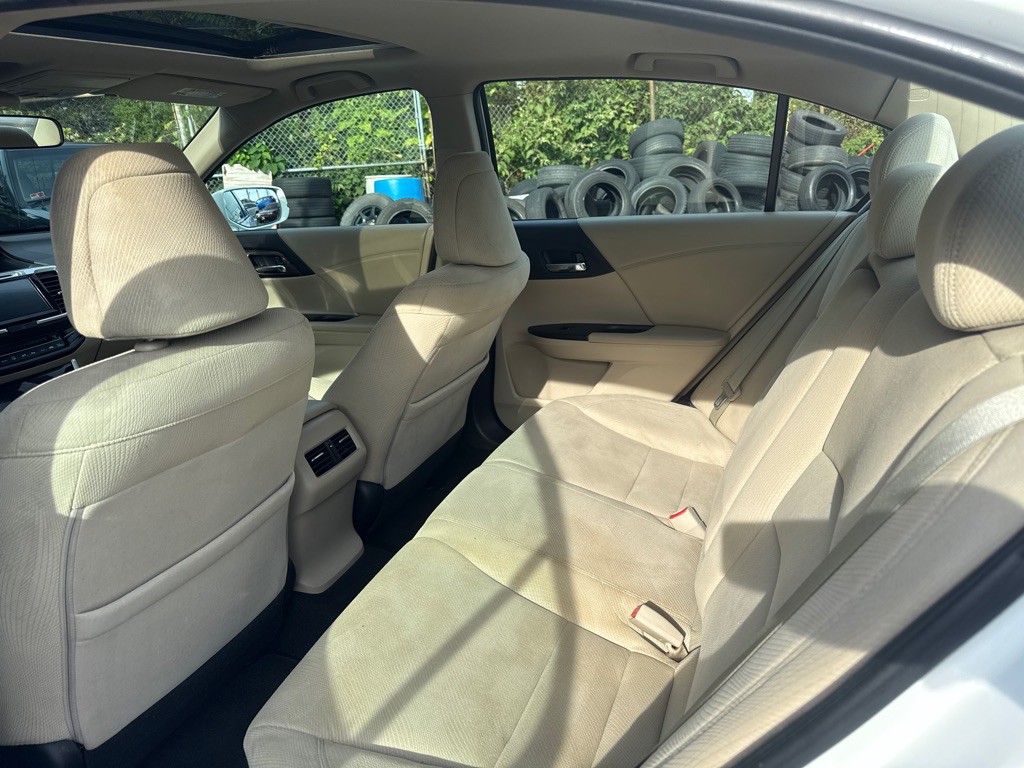 2016 Honda Accord Image 5