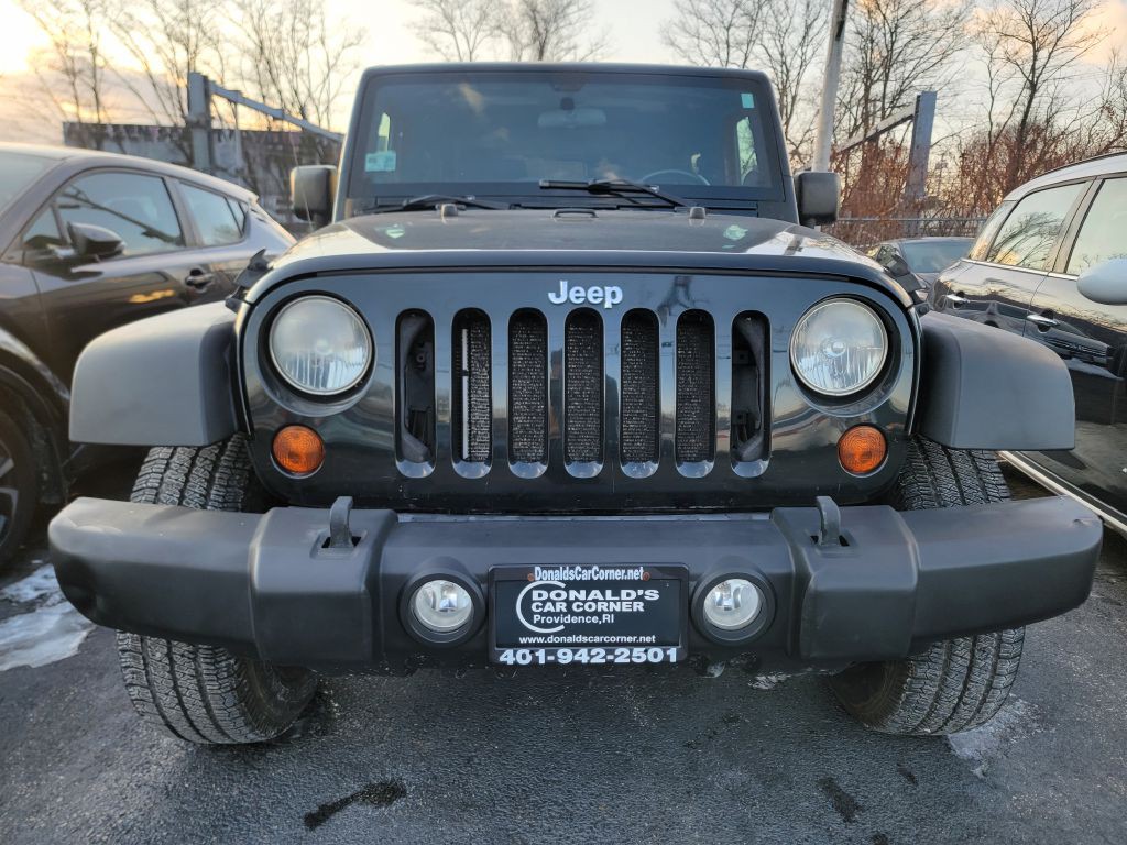 2012 Jeep Wrangler Image 2
