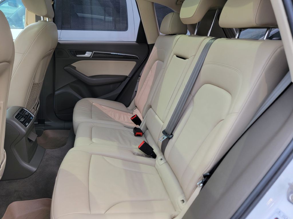 2013 Audi Q5 Image 11