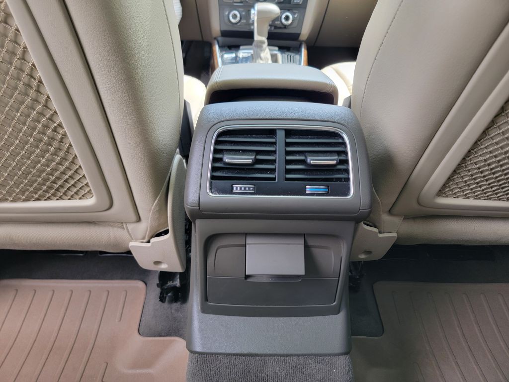 2013 Audi Q5 Image 12