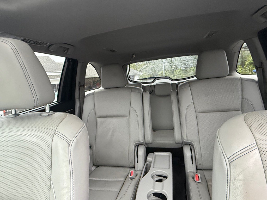 2015 Toyota Highlander Image 6