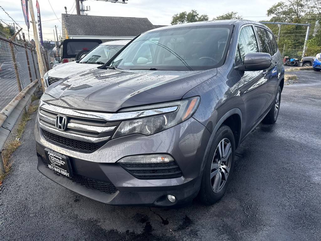 2017 Honda Pilot Image 1