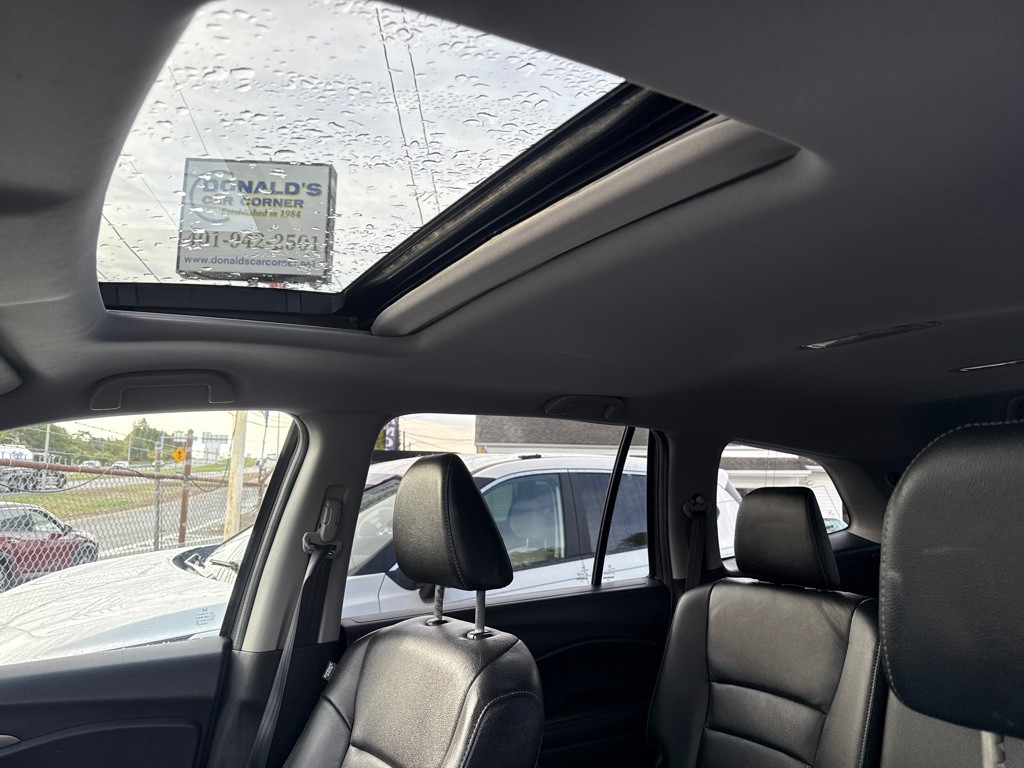 2017 Honda Pilot Image 5
