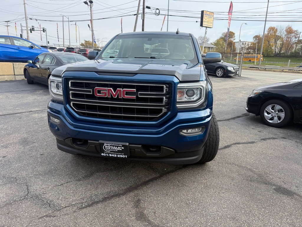2017 GMC Sierra 1500 Image 2