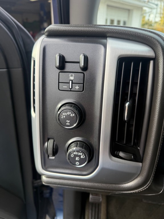 2017 GMC Sierra 1500 Image 12
