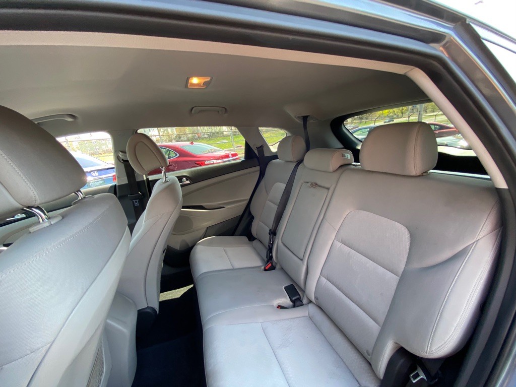 2016 Hyundai Tucson Image 7