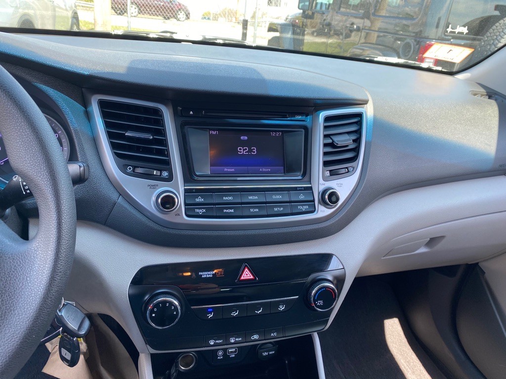 2016 Hyundai Tucson Image 3